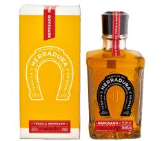 Herradura Reposado 100% de Agave 40% 0,7 l (kartón)